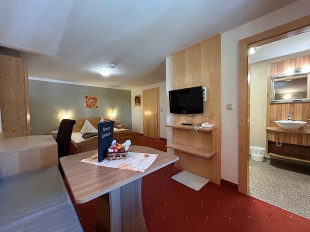 Pension Edelweiss Breitenbach am Inn Εξωτερικό φωτογραφία